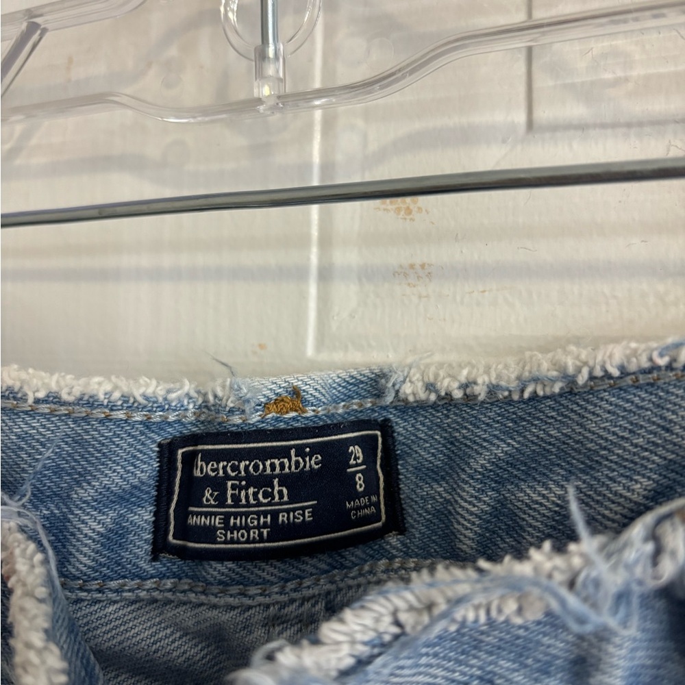 Abercrombie & Fitch light blue frayed denim shorts - Picture 2 of 3